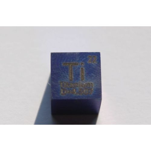 Titanová Ti eloxovaná modrá kovová kostka 10x10mm leštěná 99,5% čistota Titanová kostka