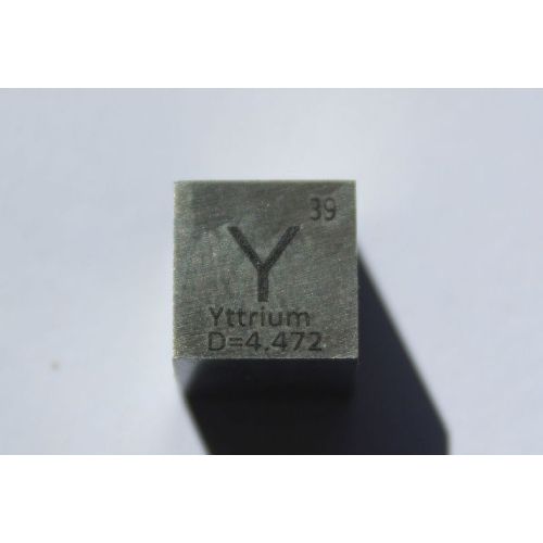 Yttrium Y kovová kostka 10x10mm leštěná kostka o čistotě 99,9 %