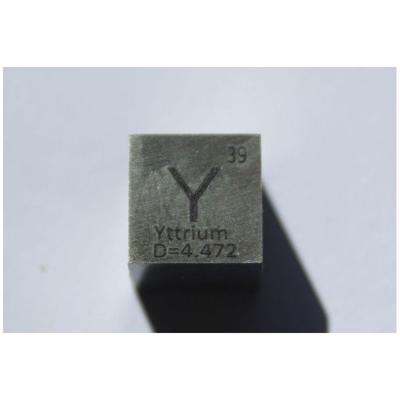 Yttrium Y kovová kostka 10x10mm leštěná 99,9% čistota kostka